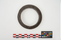 Foto von Lignitarmring (NHMW-PRAE-025120)